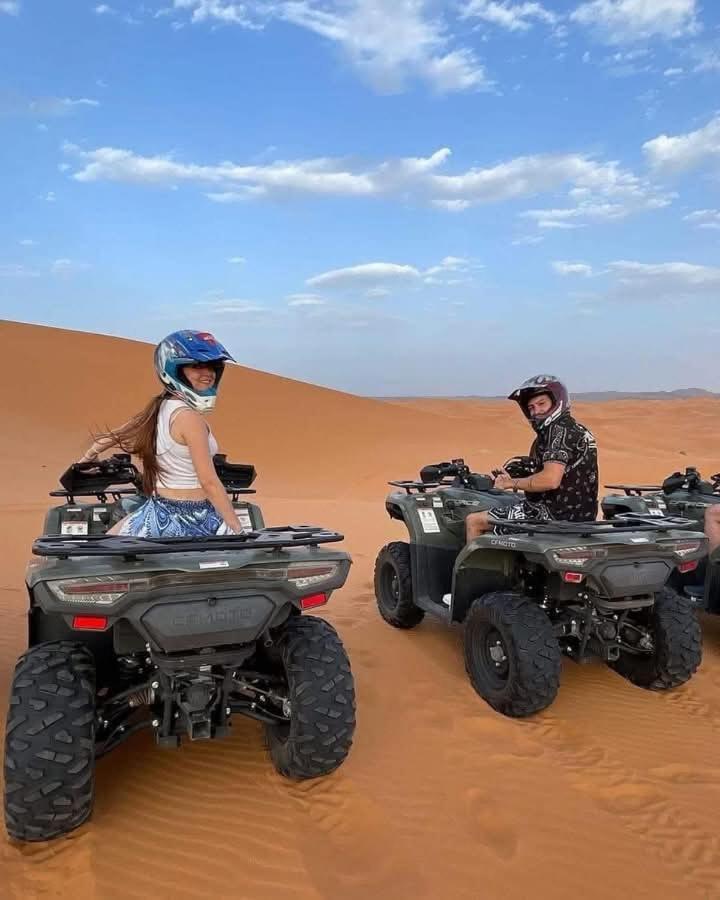 Bivouac Camel Trips Hotel เมอร์ซูกา ภายนอก รูปภาพ